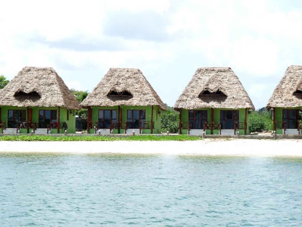 Pemba Misali Sunset Beach Wesha Ngoại thất bức ảnh